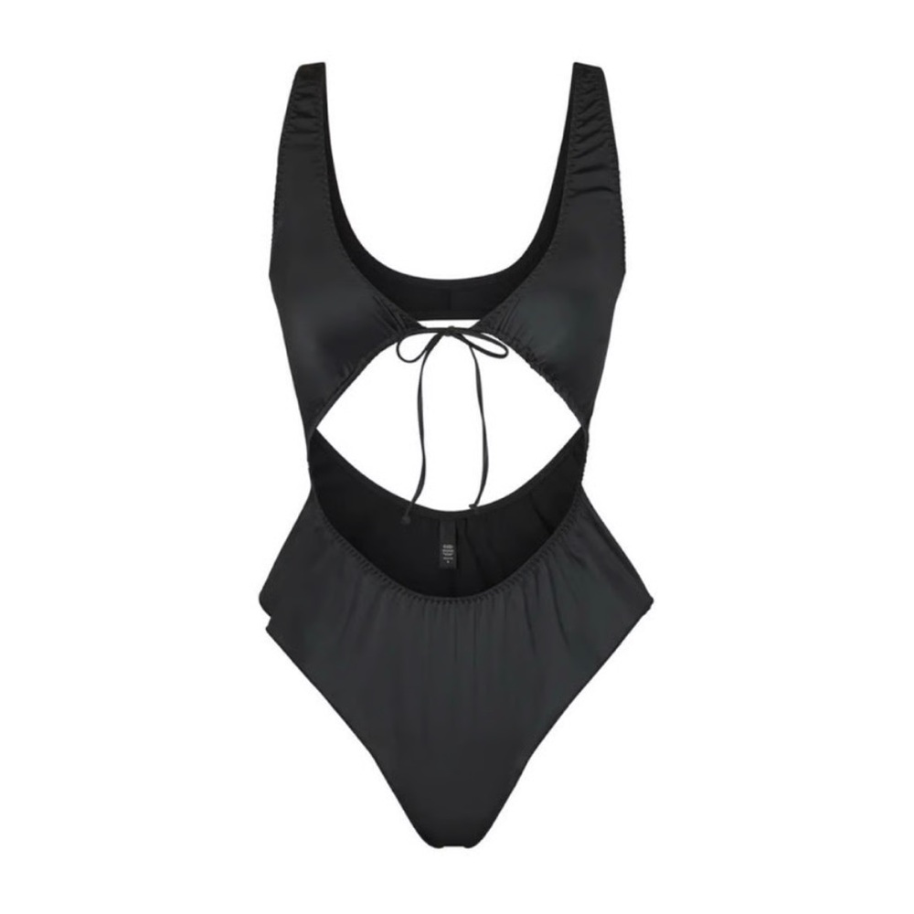 SKIMS Woven Shine Tie Front Teddy - Picture 7 of 7